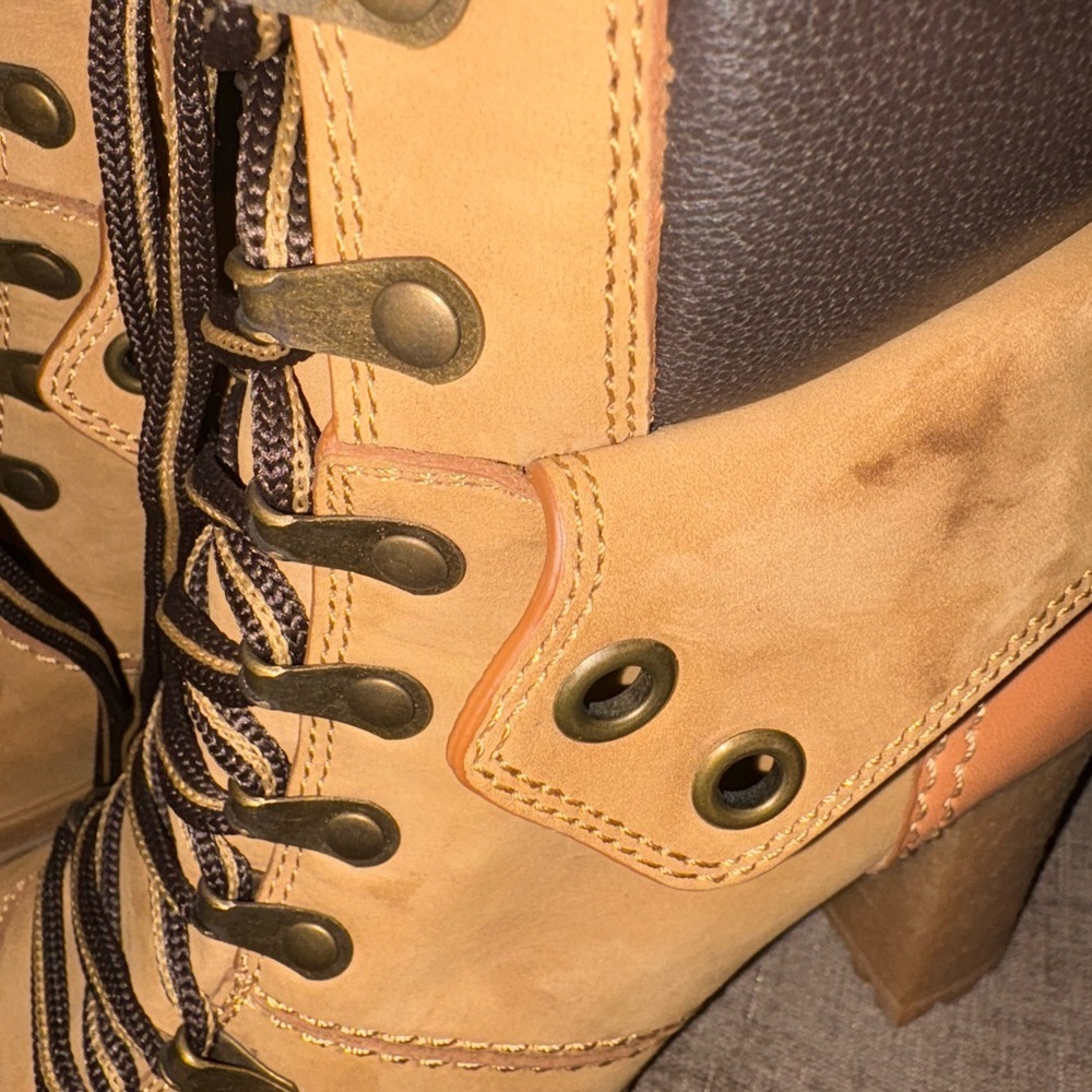 See By Chloé Heeled Lace-Up Boots Tan/Brown Size 9 — Unworn - Picture 9 of 9
